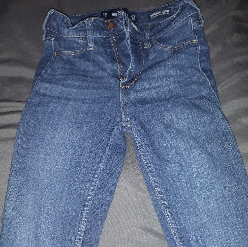 Hollister jeans high rise size OOR